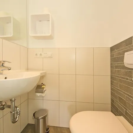 Apartment Domizil Am Hang App A01 *